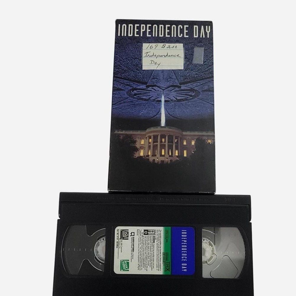 Independence Day VHS movie rare with poster cards and more
